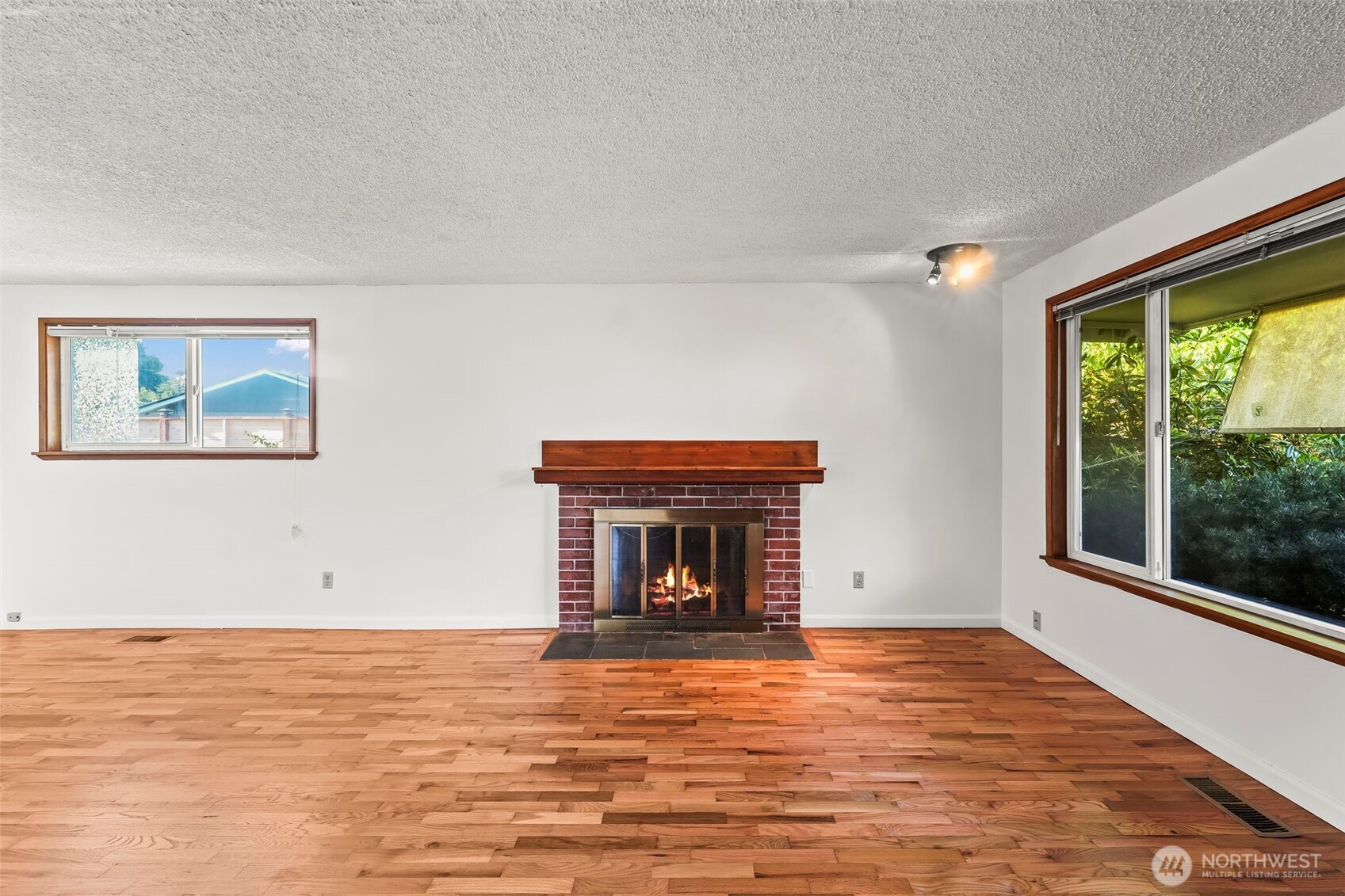 1309 Lenore Drive Property Photo 5
