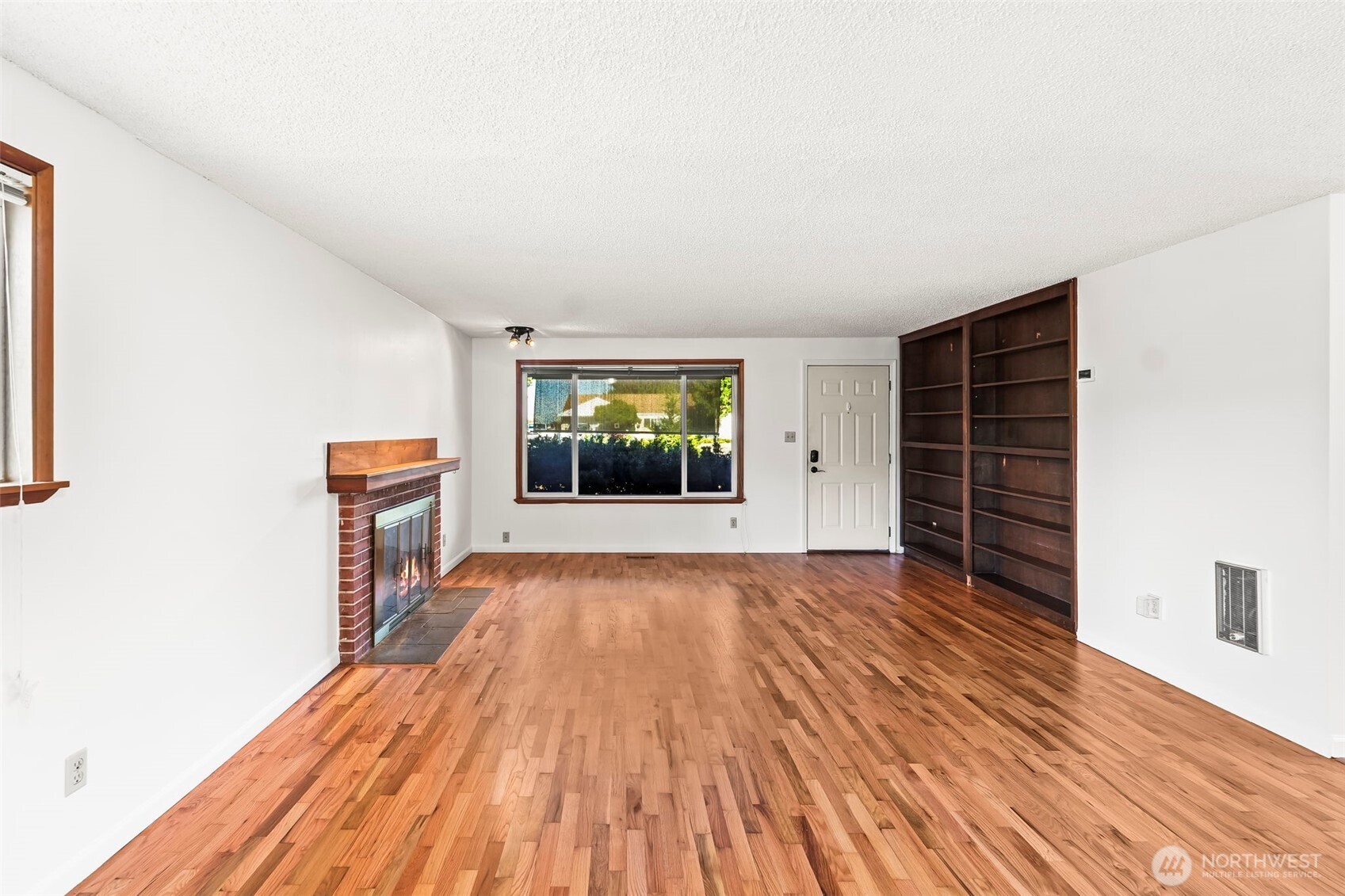 1309 Lenore Drive Property Photo 6
