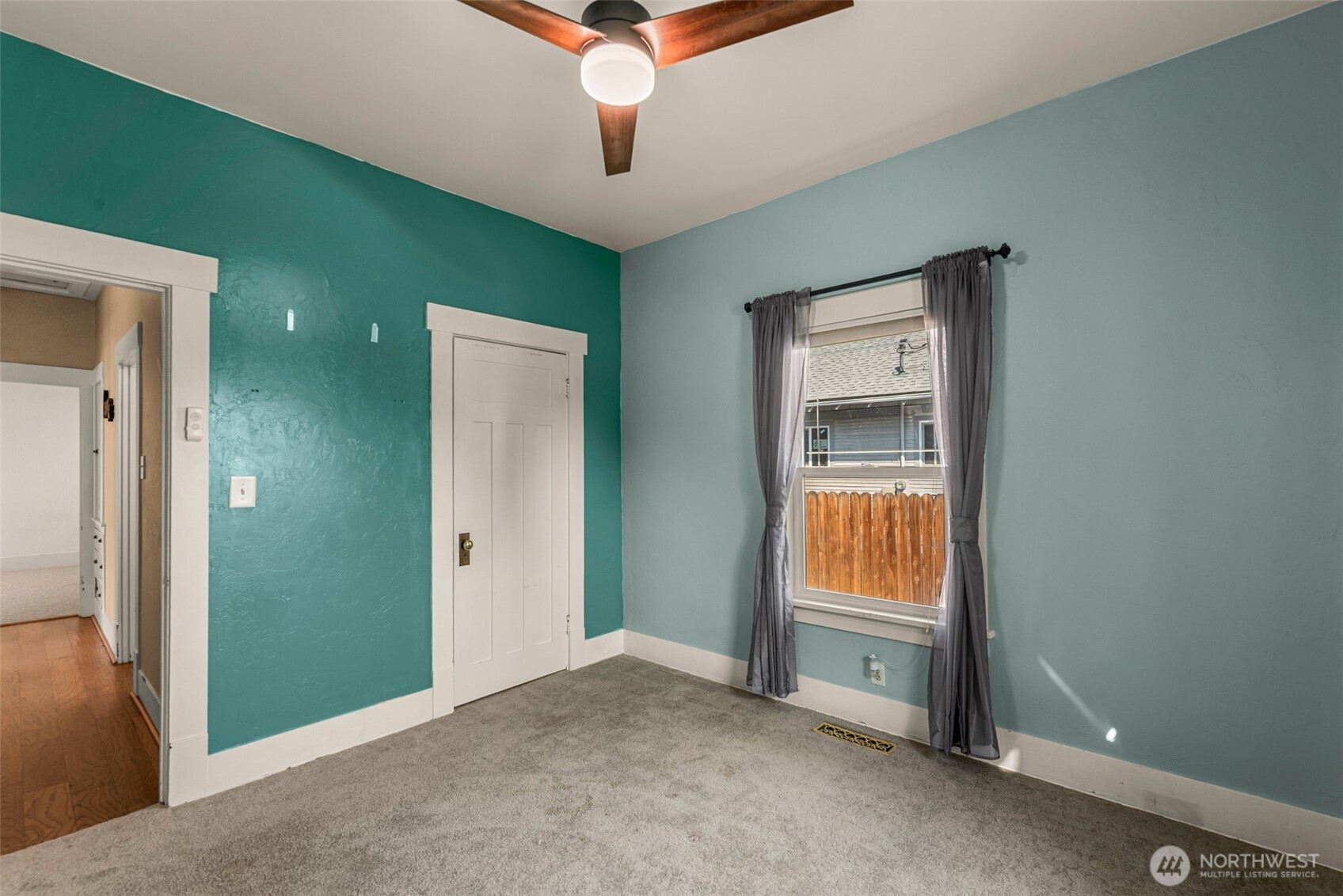 900 Okanogan Avenue Property Photo 15