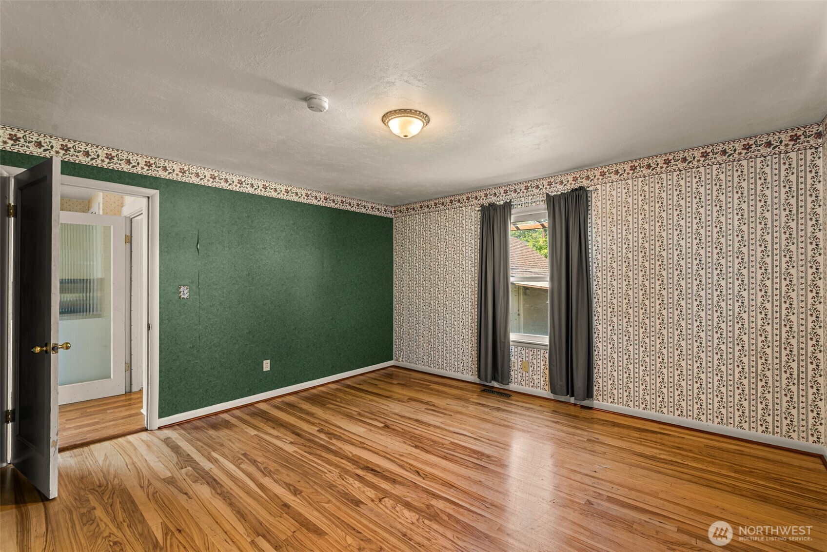900 Okanogan Avenue Property Photo 19