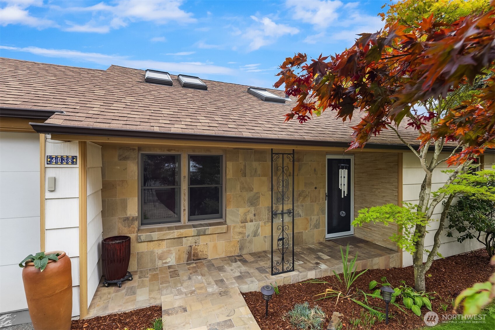 4038 24th Place Property Photo 1