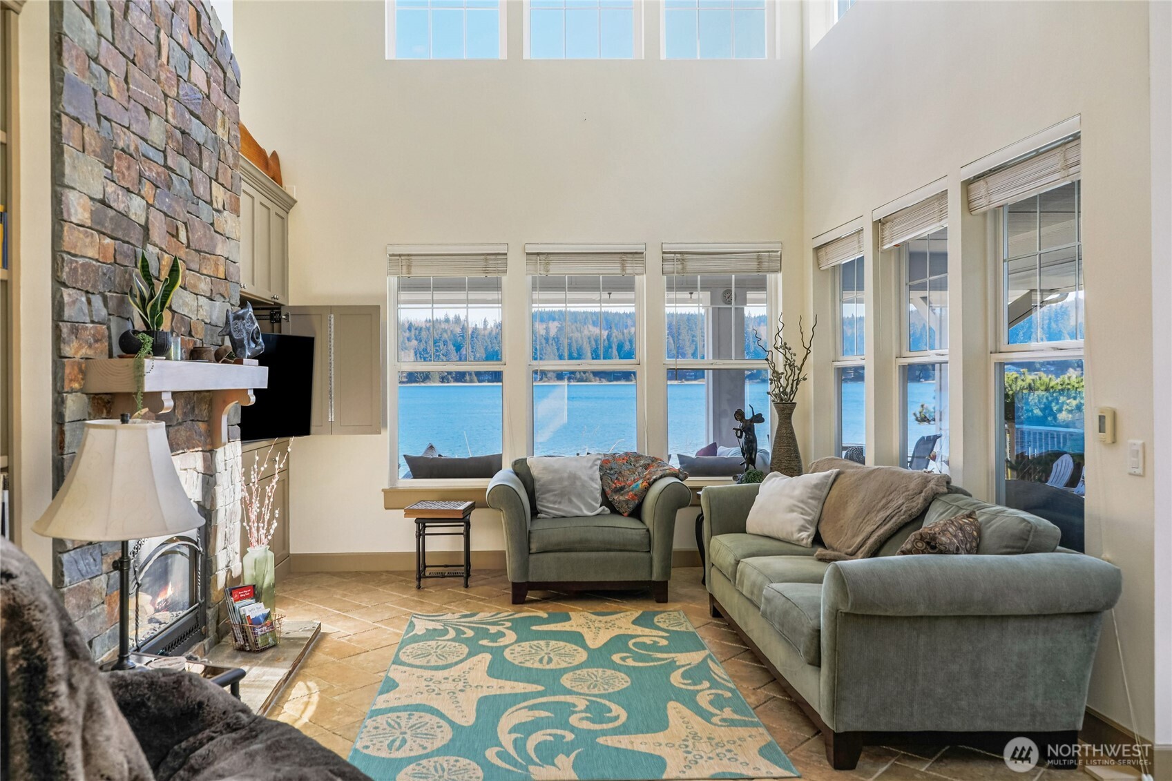16 Heron Road Property Photo 8