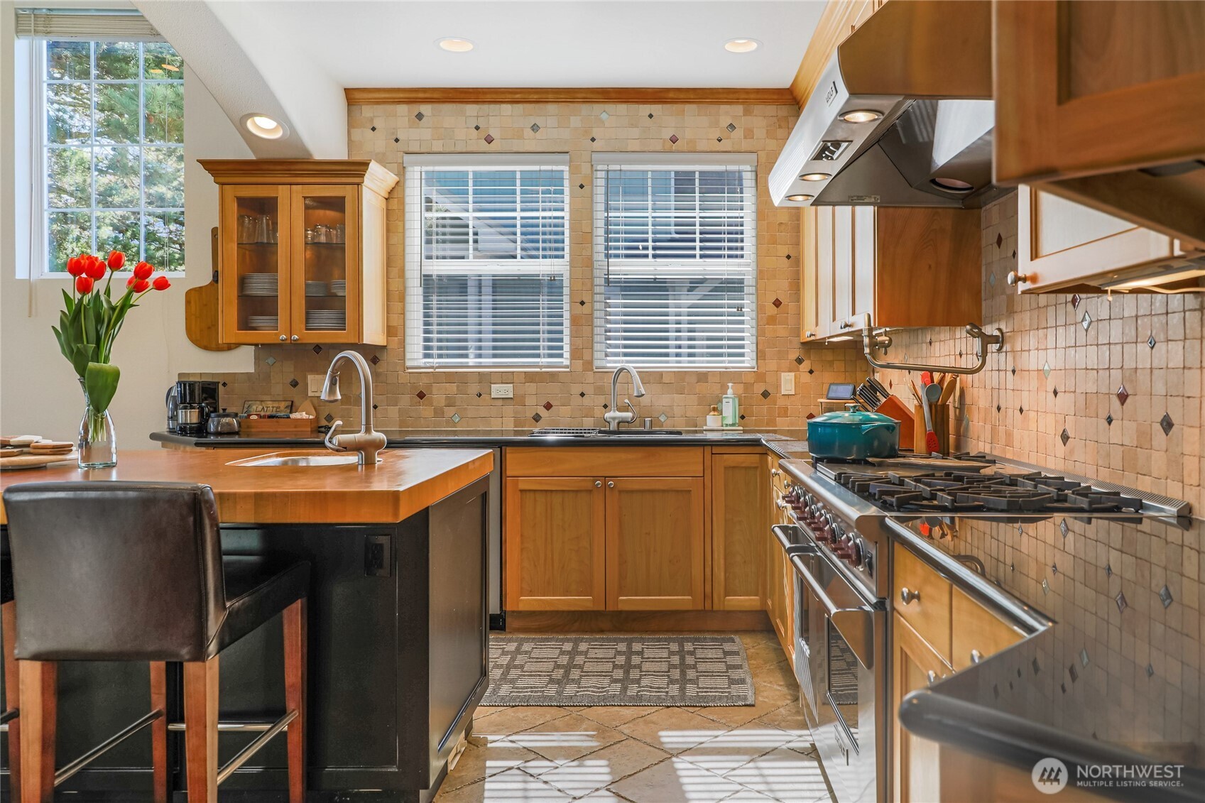16 Heron Road Property Photo 14