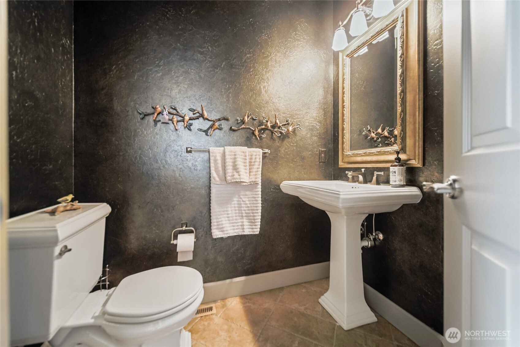 16 Heron Road Property Photo 21