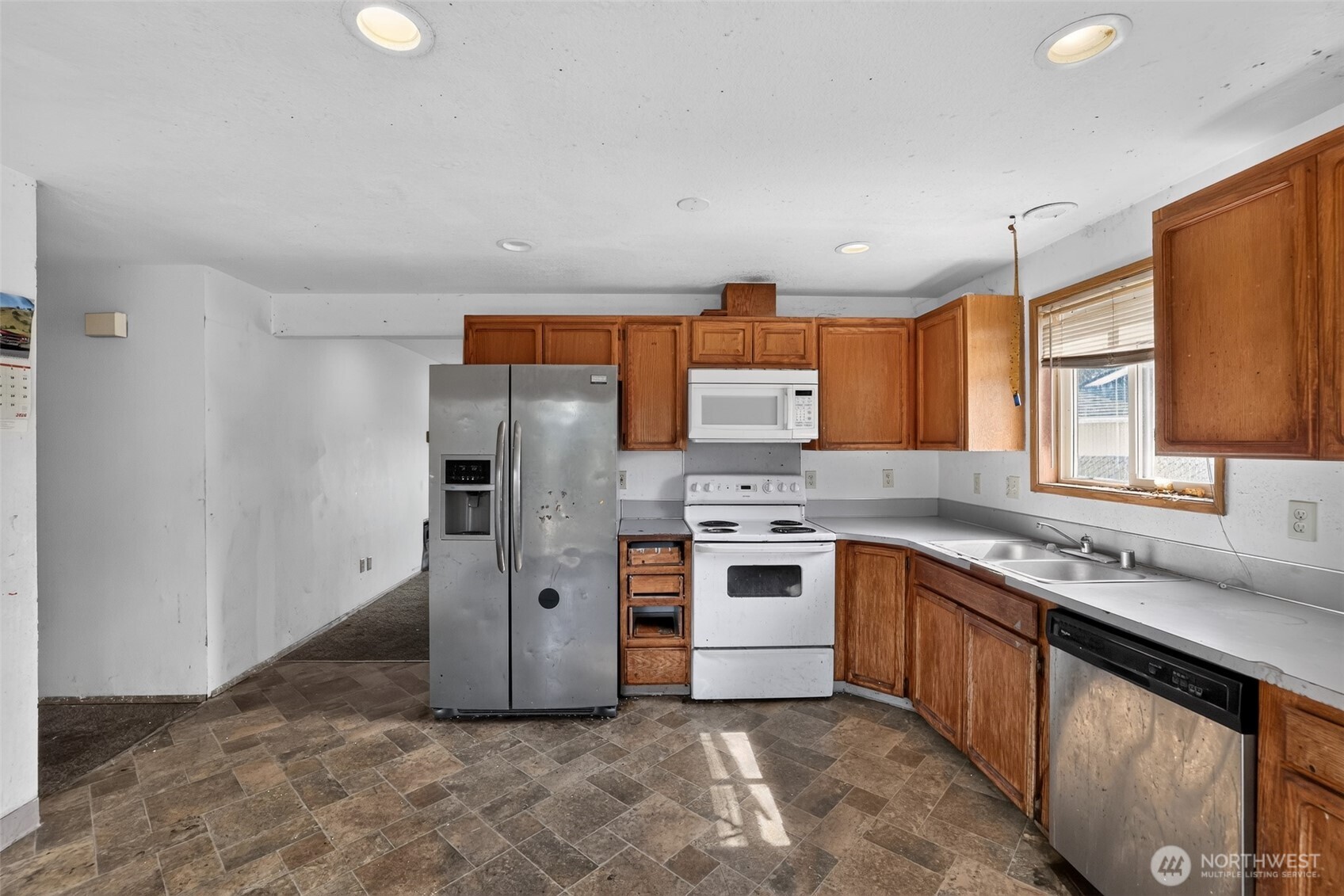 4069 A Loop Property Photo 5