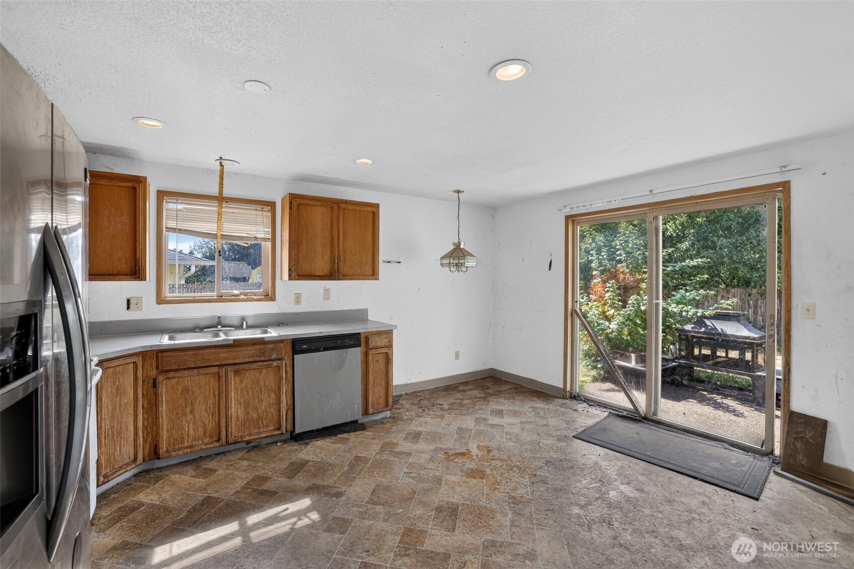 4069 A Loop Property Photo 7