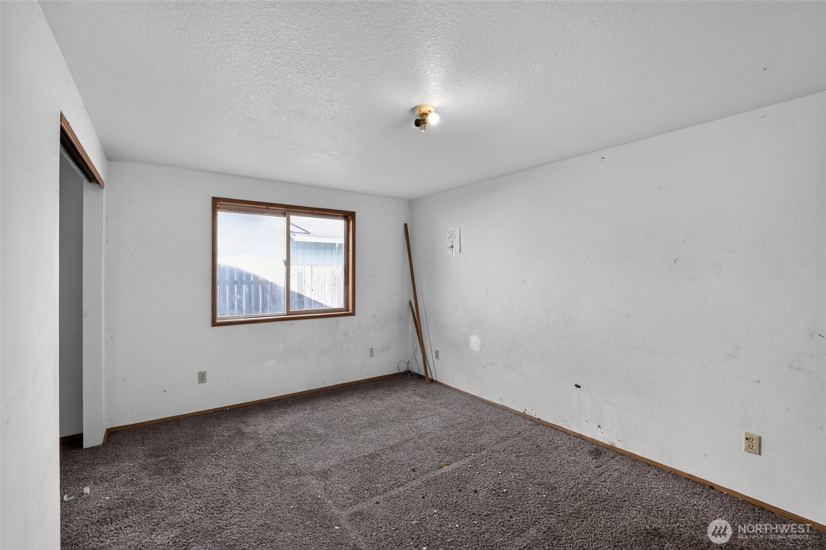 4069 A Loop Property Photo 10