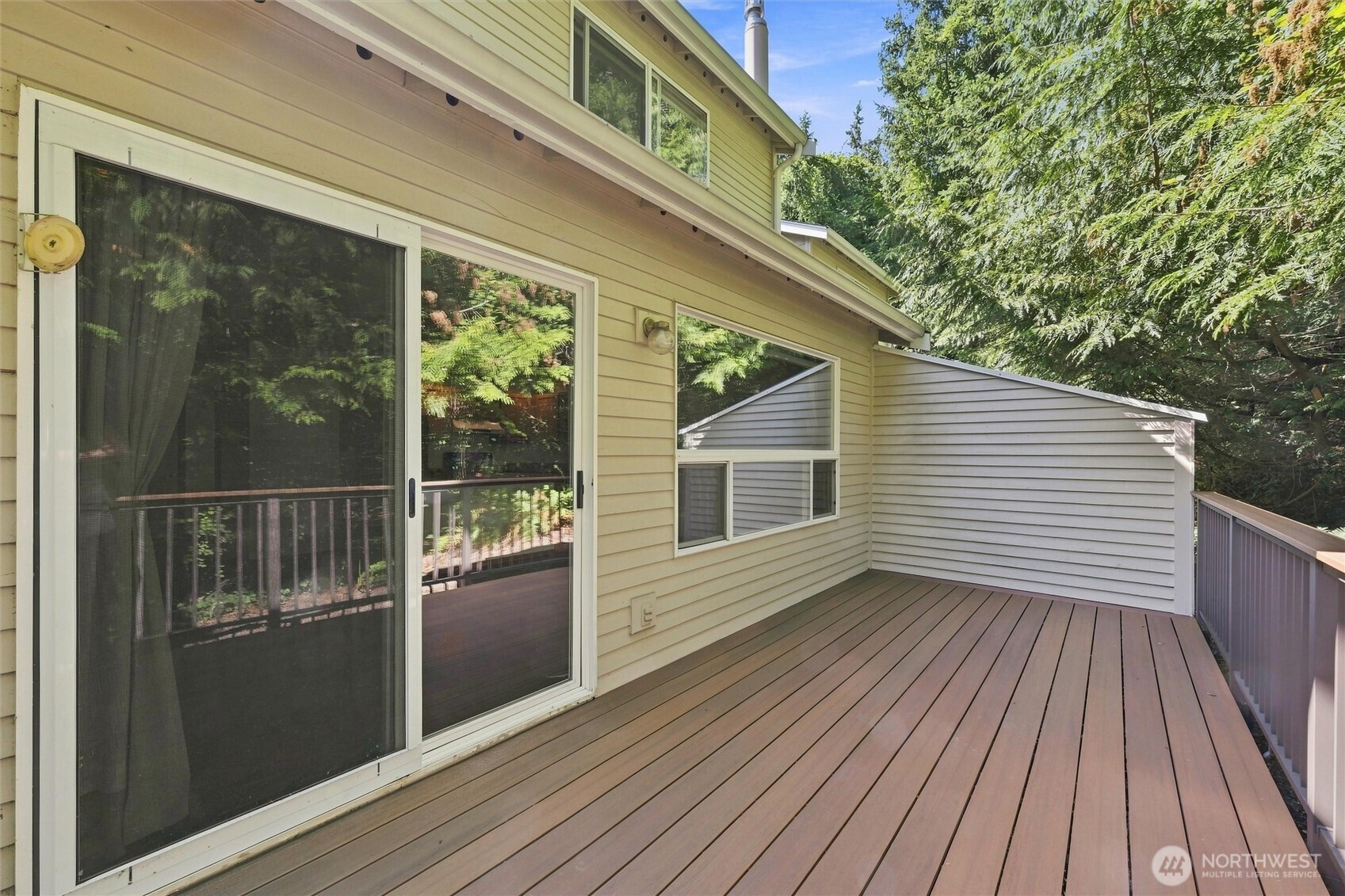2233 E Birch Street Property Photo 19