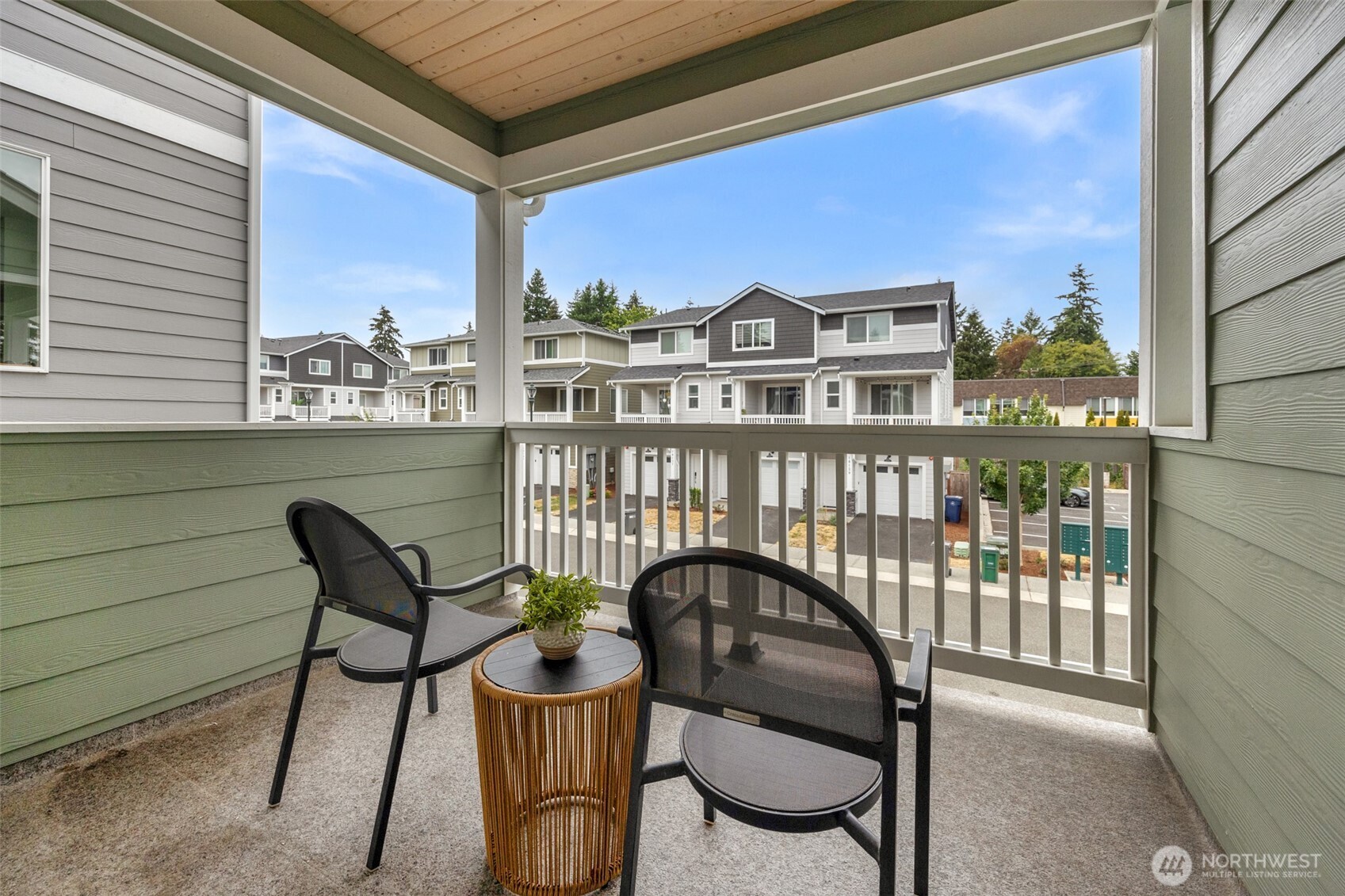 18132 1st Place Property Photo 21