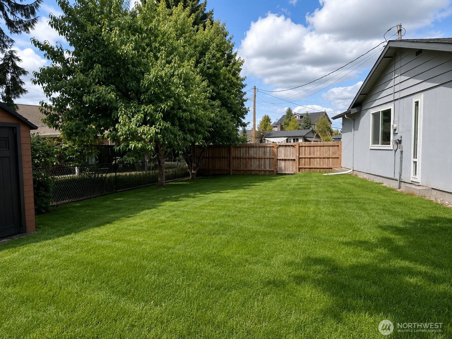 17654 86th Avenue Property Photo 11