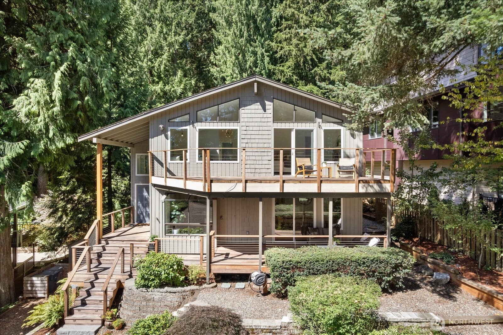 2035 West Lake Sammamish Parkway Property Photo 35