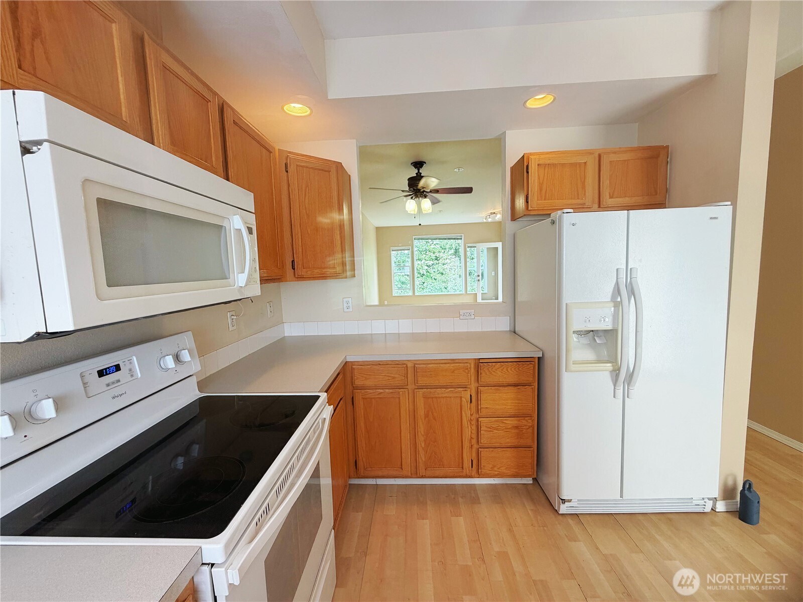 4702 Mill Pond Drive 212 Property Photo 4