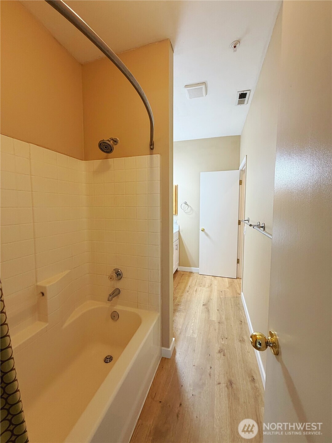 4702 Mill Pond Drive 212 Property Photo 11