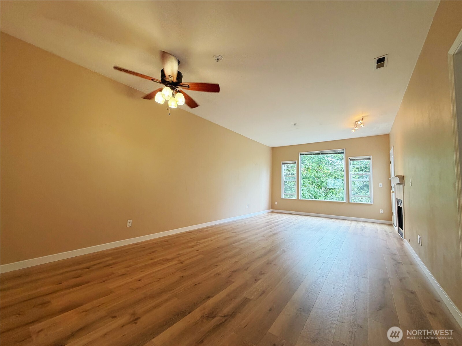 4702 Mill Pond Drive 212 Property Photo 18