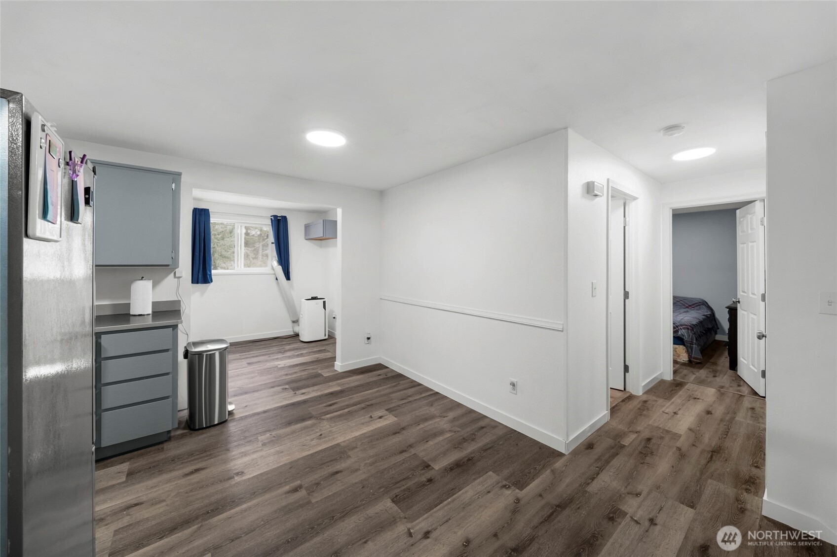 203 W Seattle Street Property Photo 10