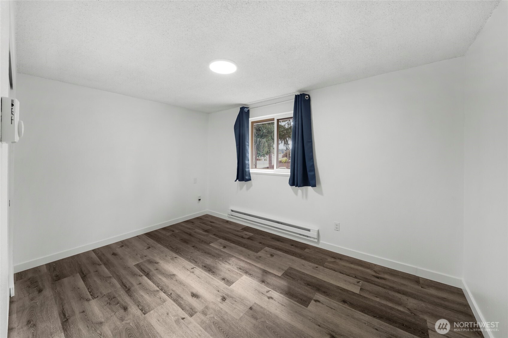 203 W Seattle Street Property Photo 15