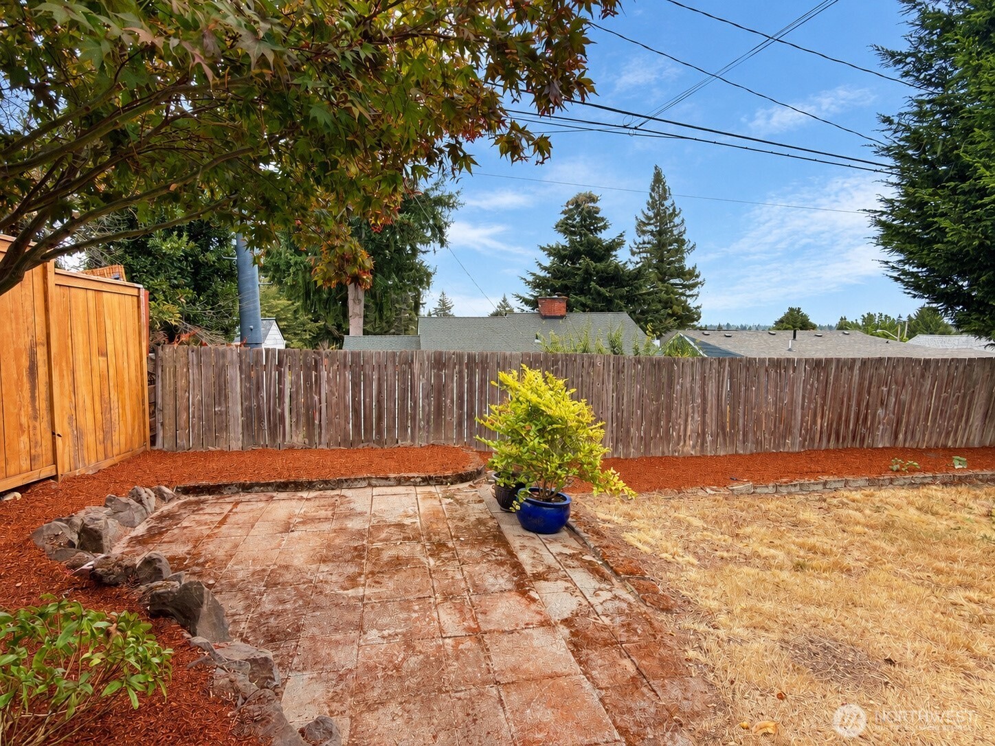 8516 37th Avenue Property Photo 16
