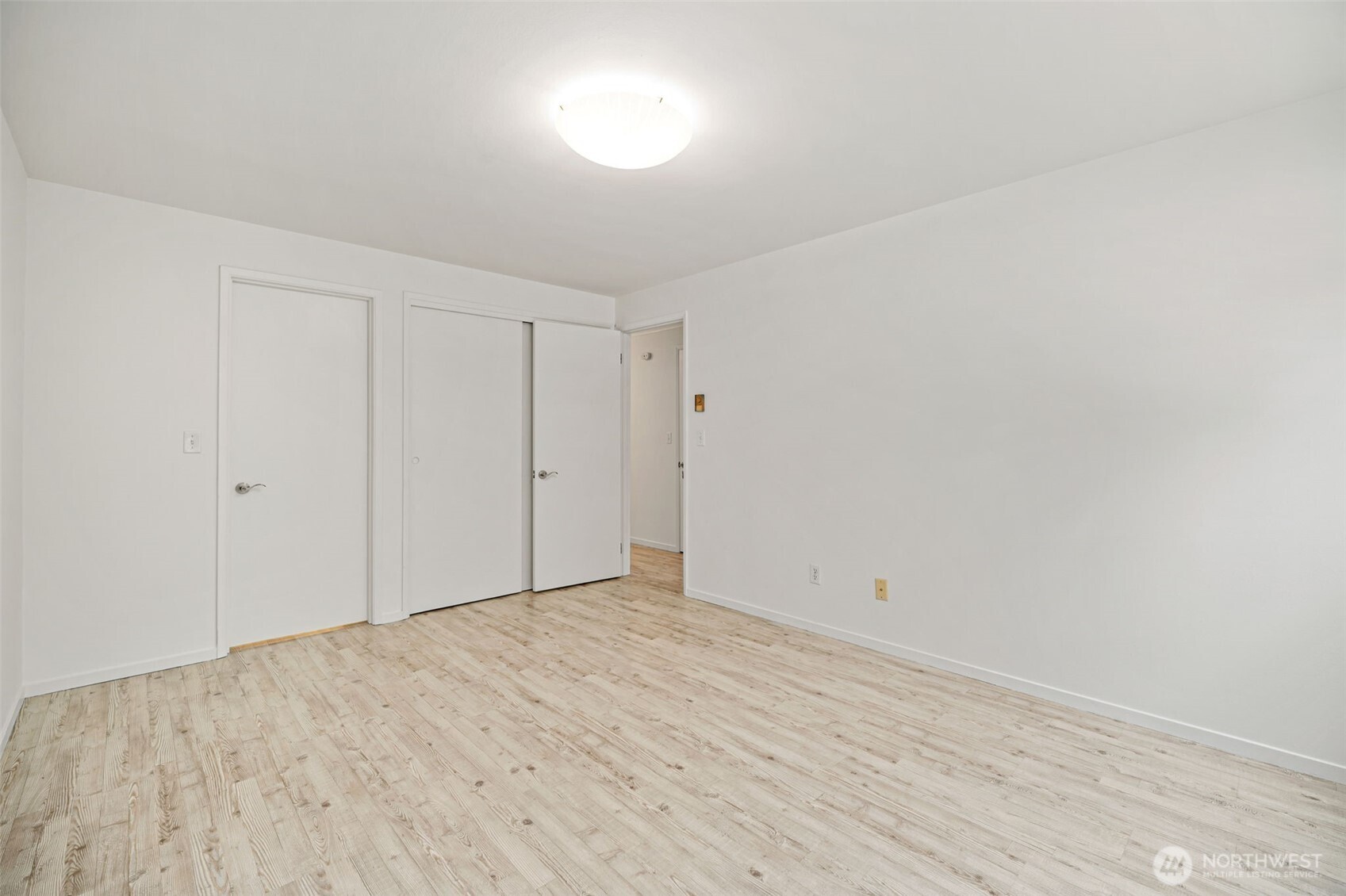 914 6th Avenue 201 Property Photo 33