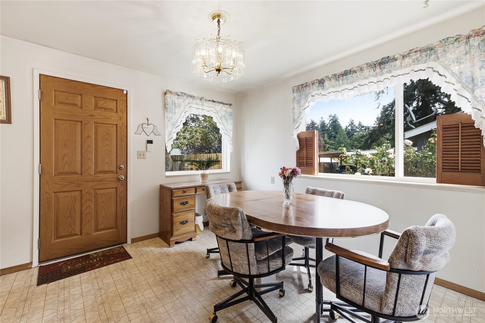 420 S 128th Street Property Photo 10