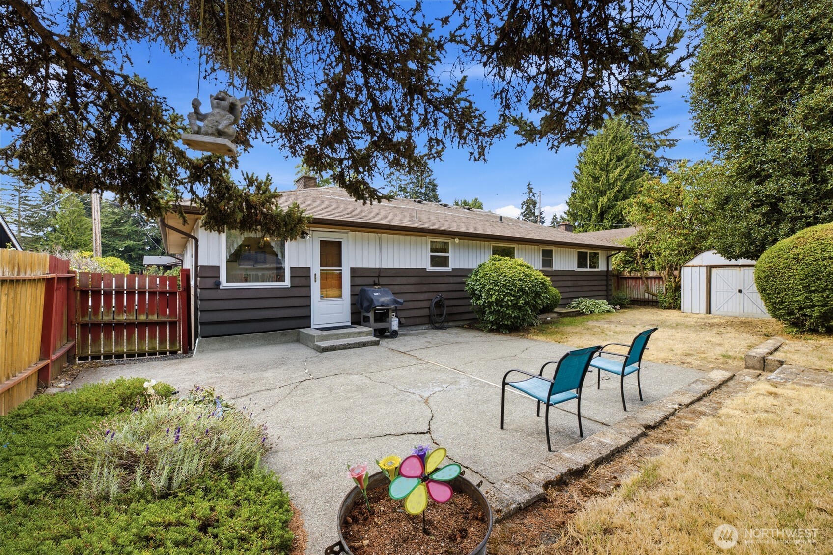 420 S 128th Street Property Photo 21