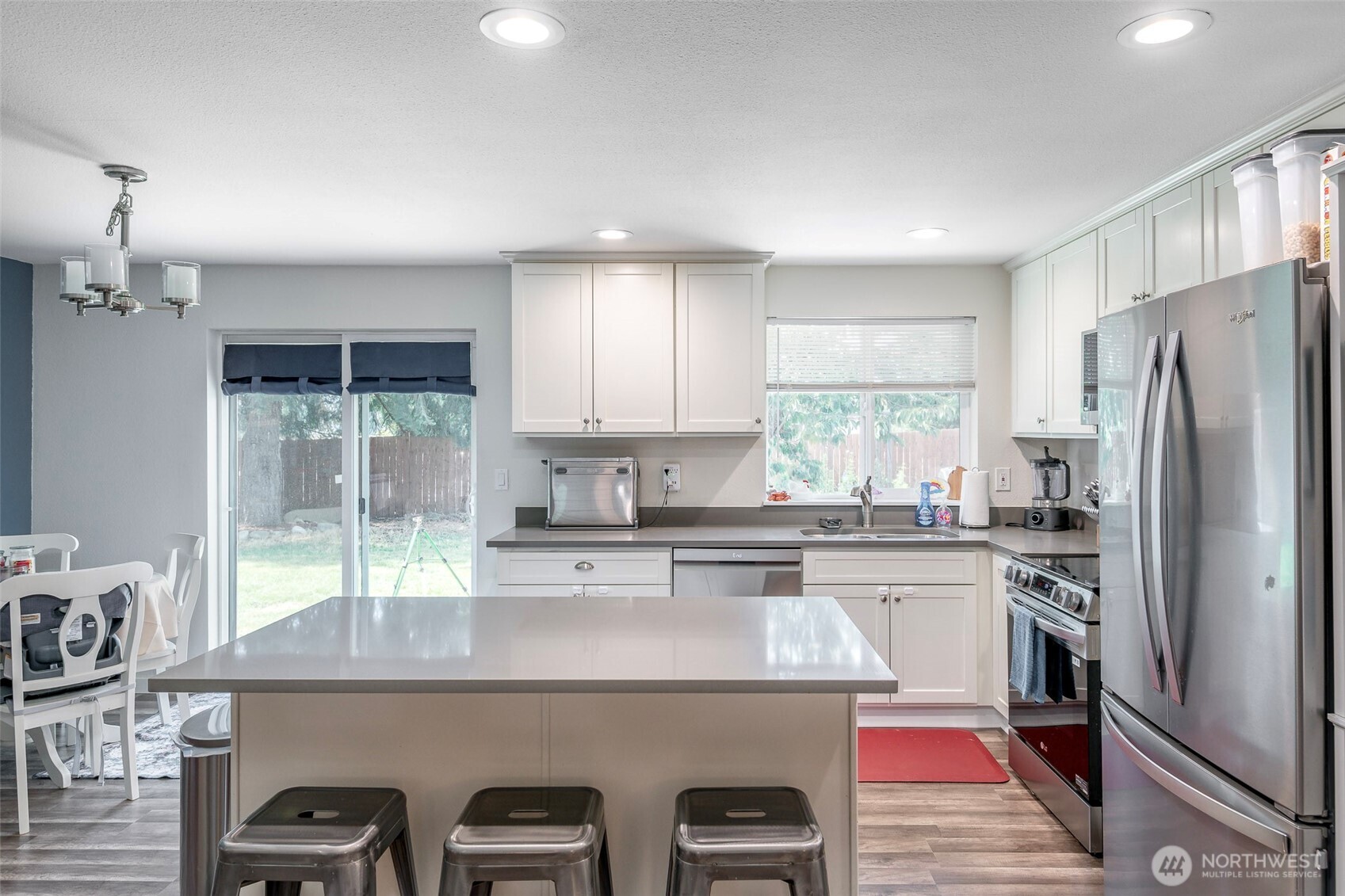 10111 Grove Road Property Photo 3