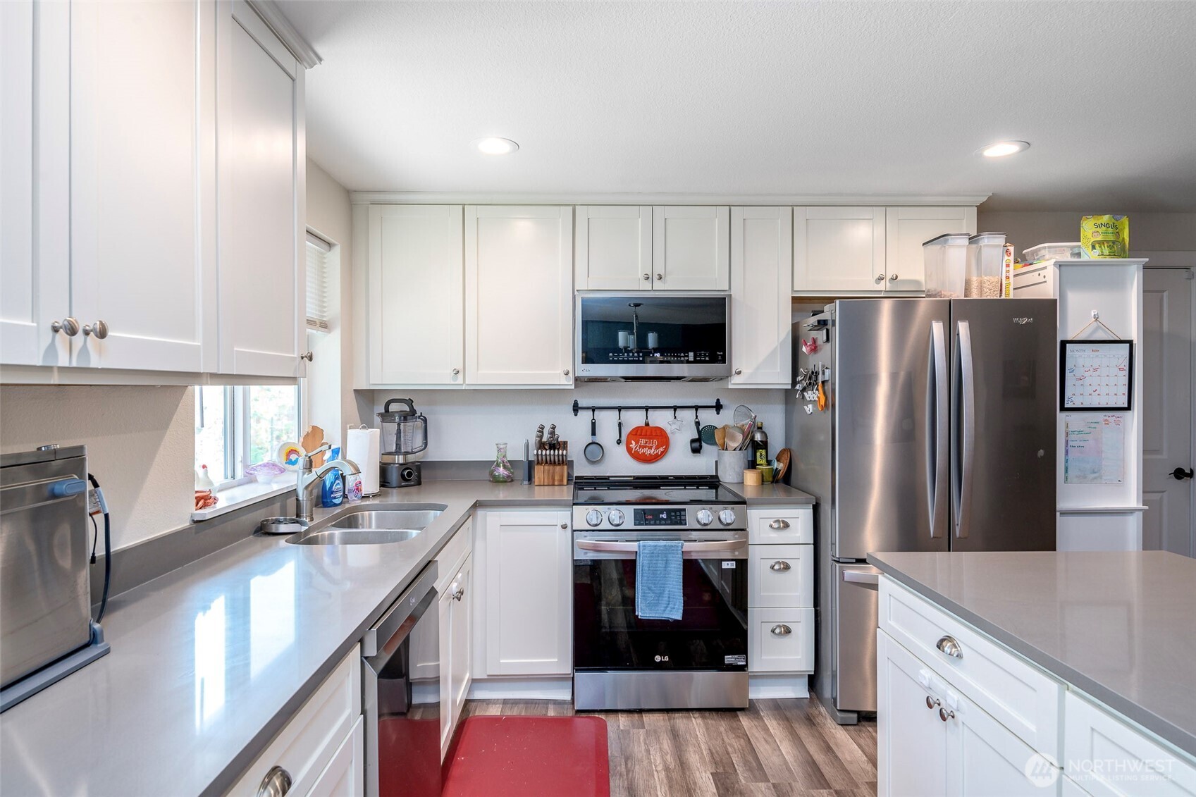 10111 Grove Road Property Photo 8