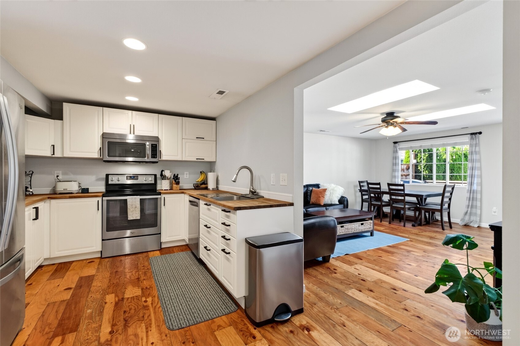 435 Harrison Street Property Photo 6
