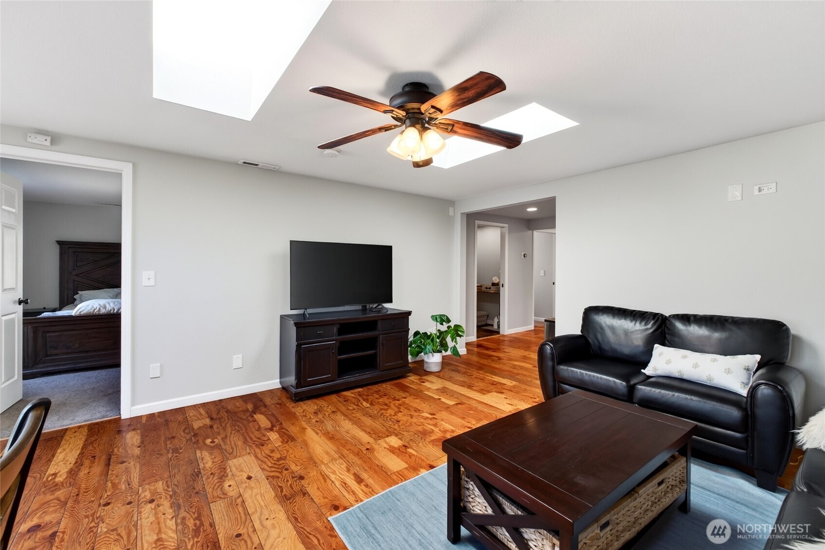 435 Harrison Street Property Photo 12