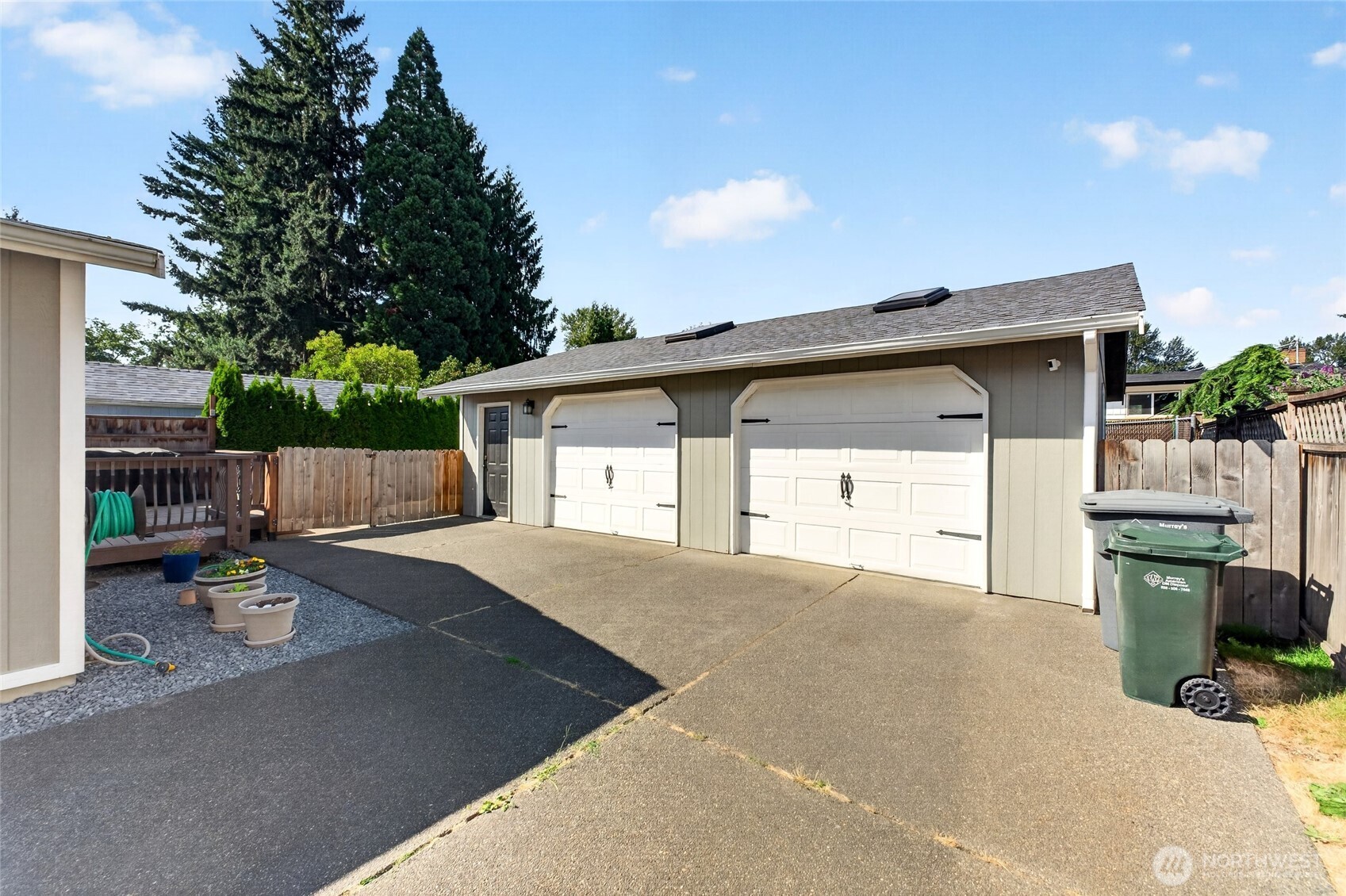 435 Harrison Street Property Photo 26