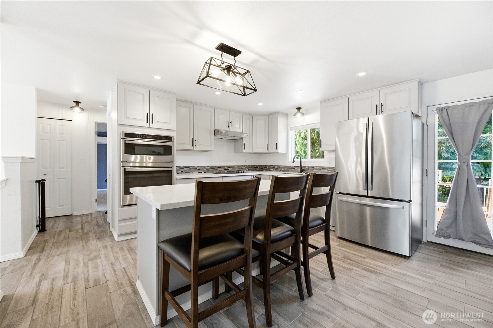 16008 120th Avenue Property Photo 3