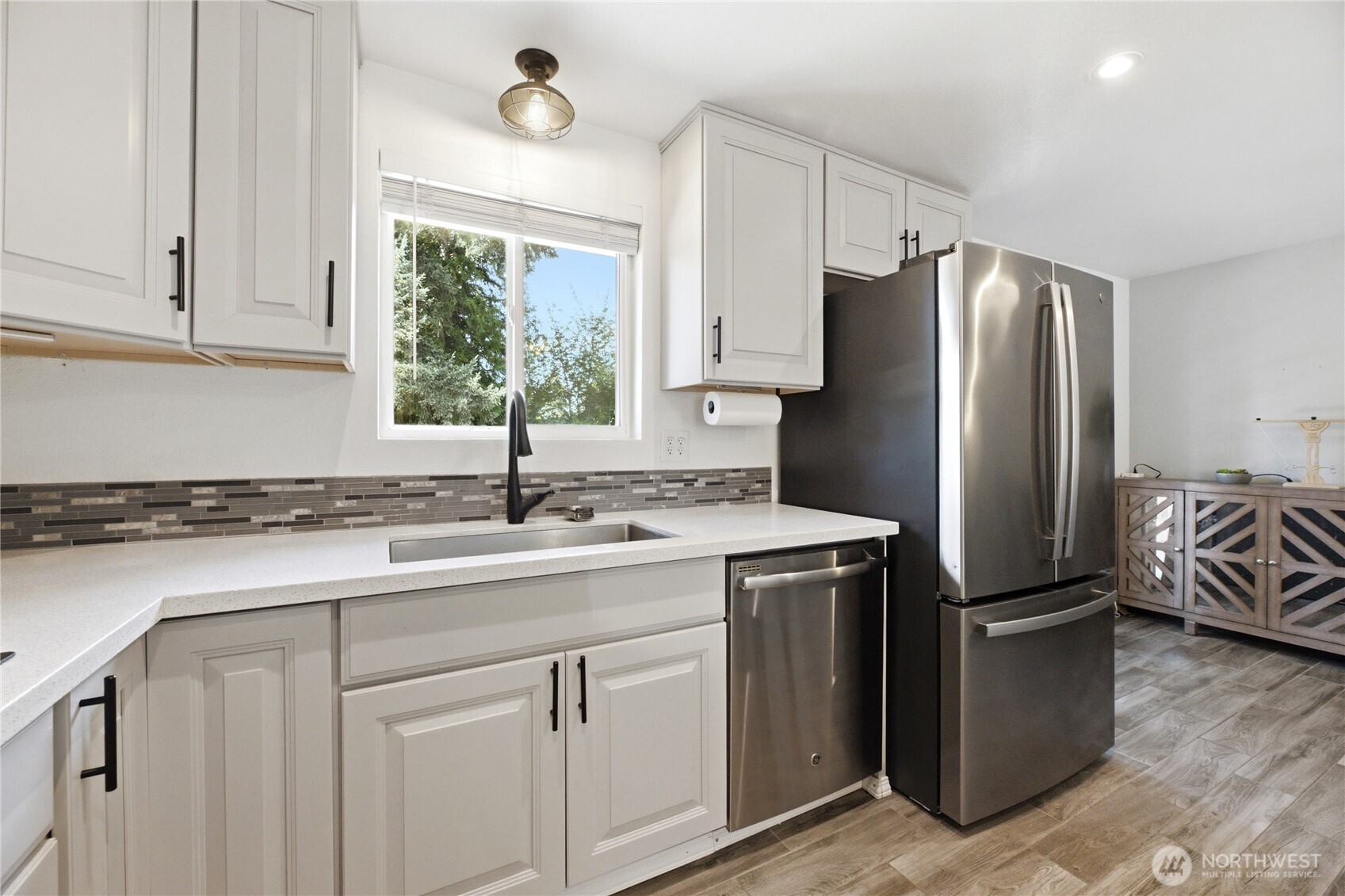16008 120th Avenue Property Photo 5