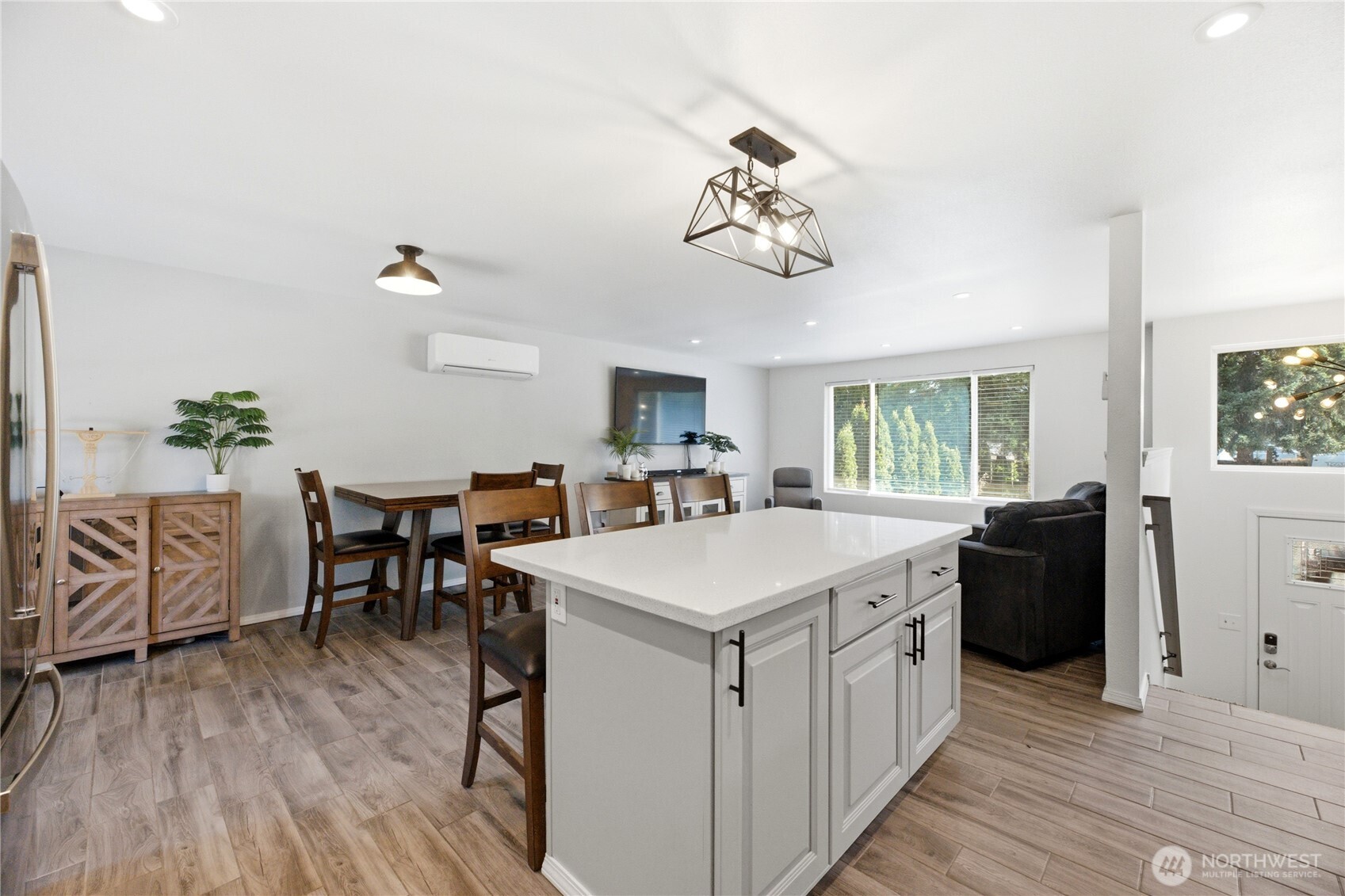 16008 120th Avenue Property Photo 7