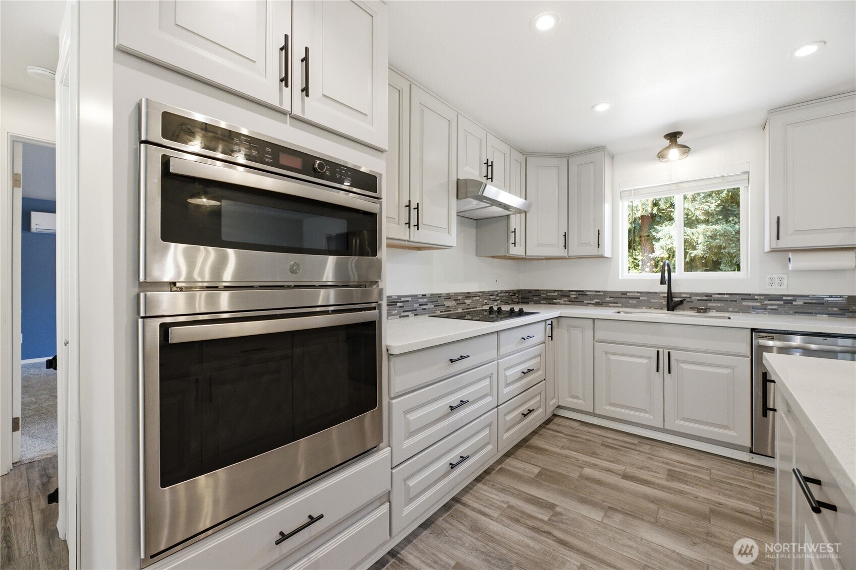 16008 120th Avenue Property Photo 7