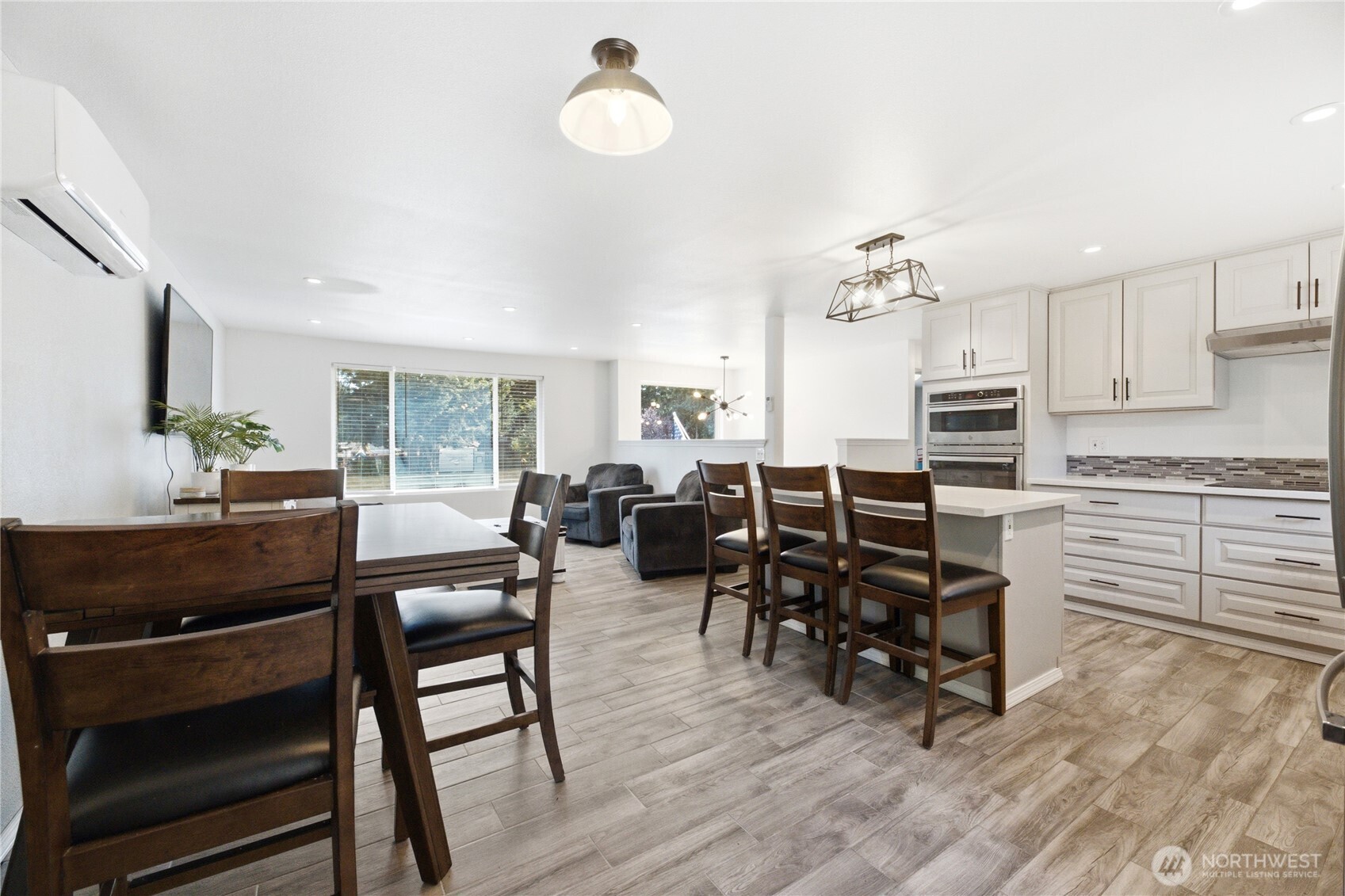 16008 120th Avenue Property Photo 9