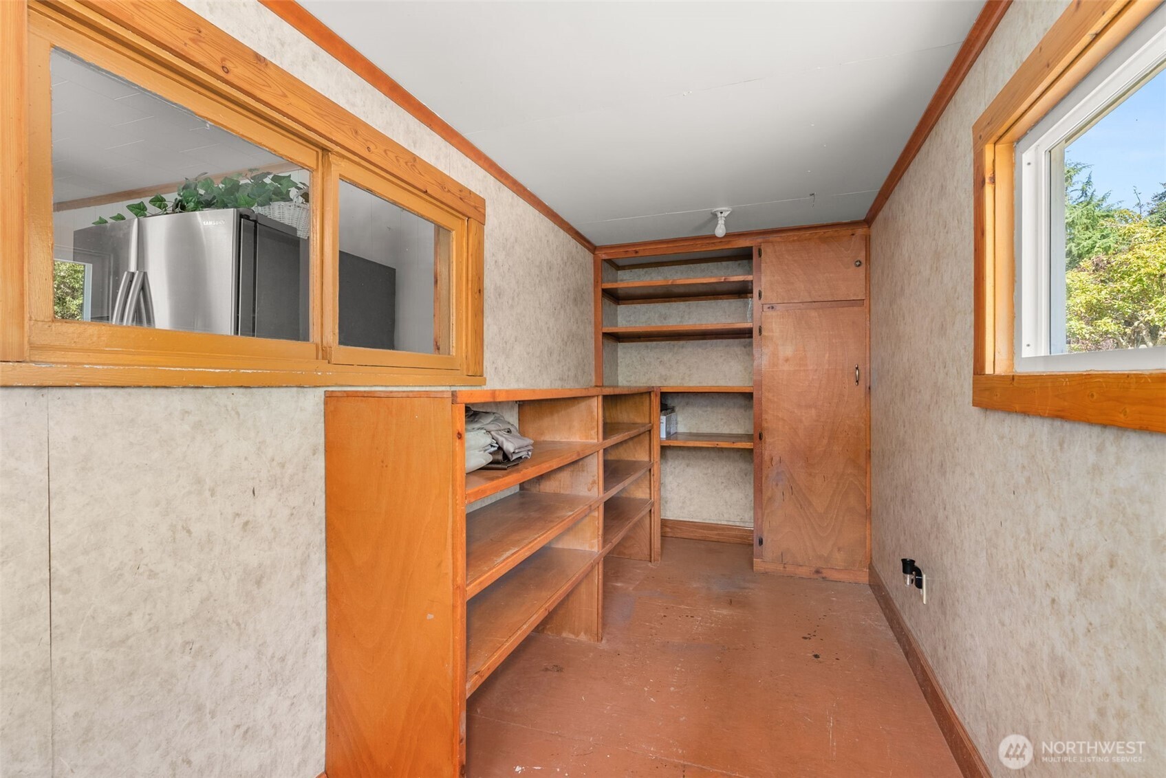118 N Buckner Street Property Photo 23