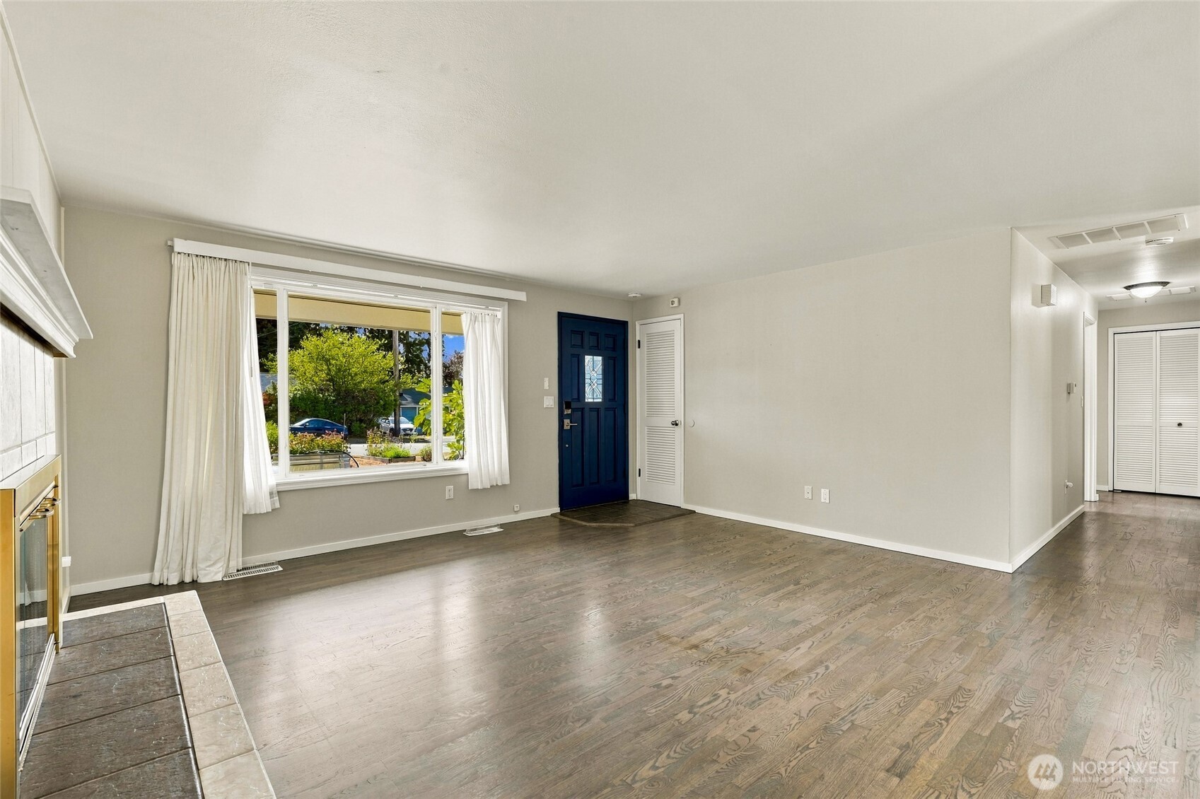 4813 190th Street Property Photo 7