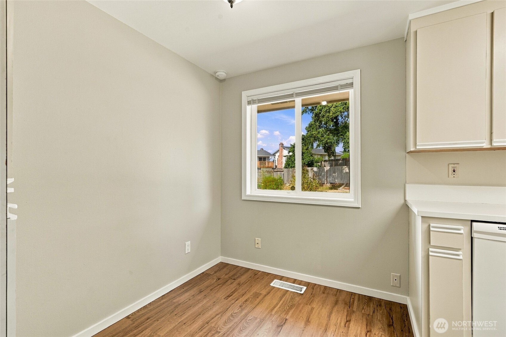 4813 190th Street Property Photo 16