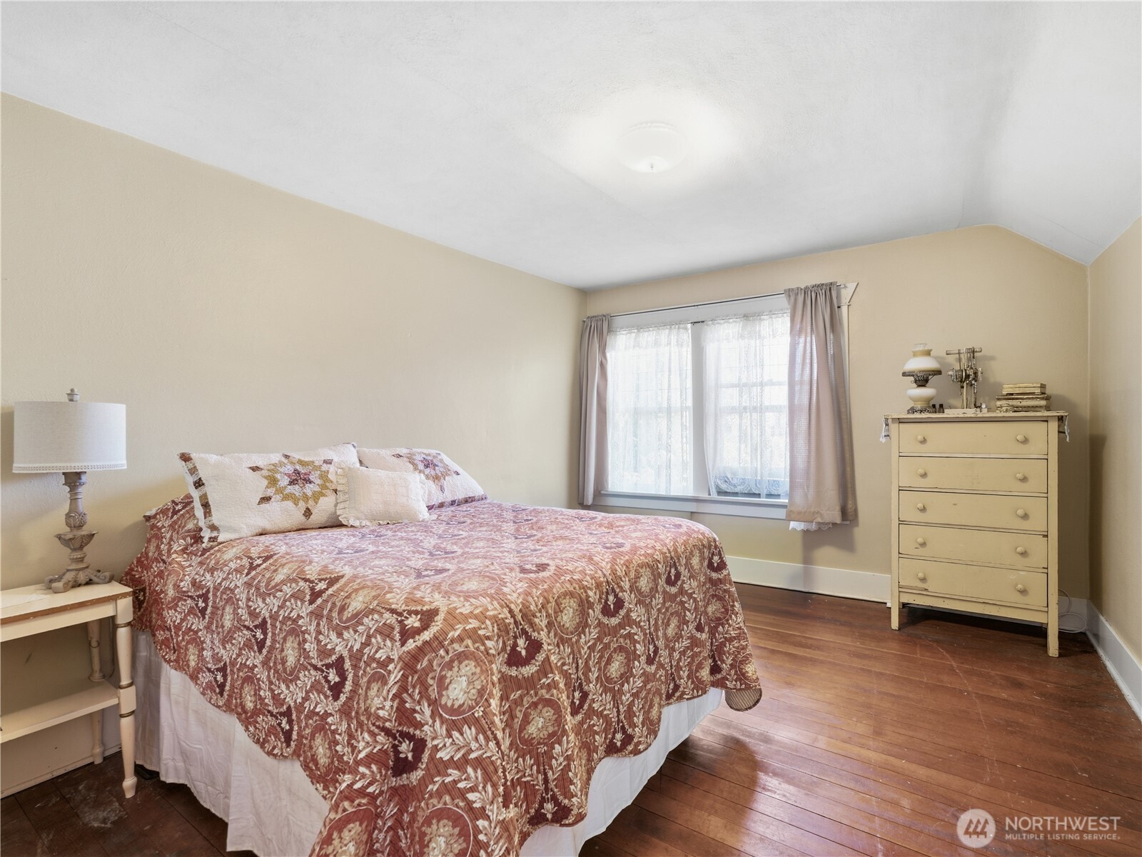 618 E Birch Street Property Photo 24