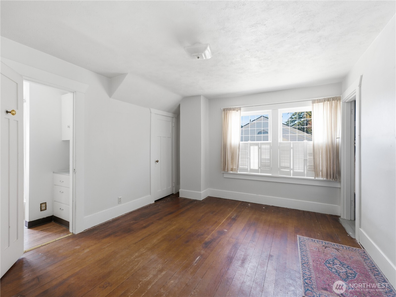 618 E Birch Street Property Photo 27