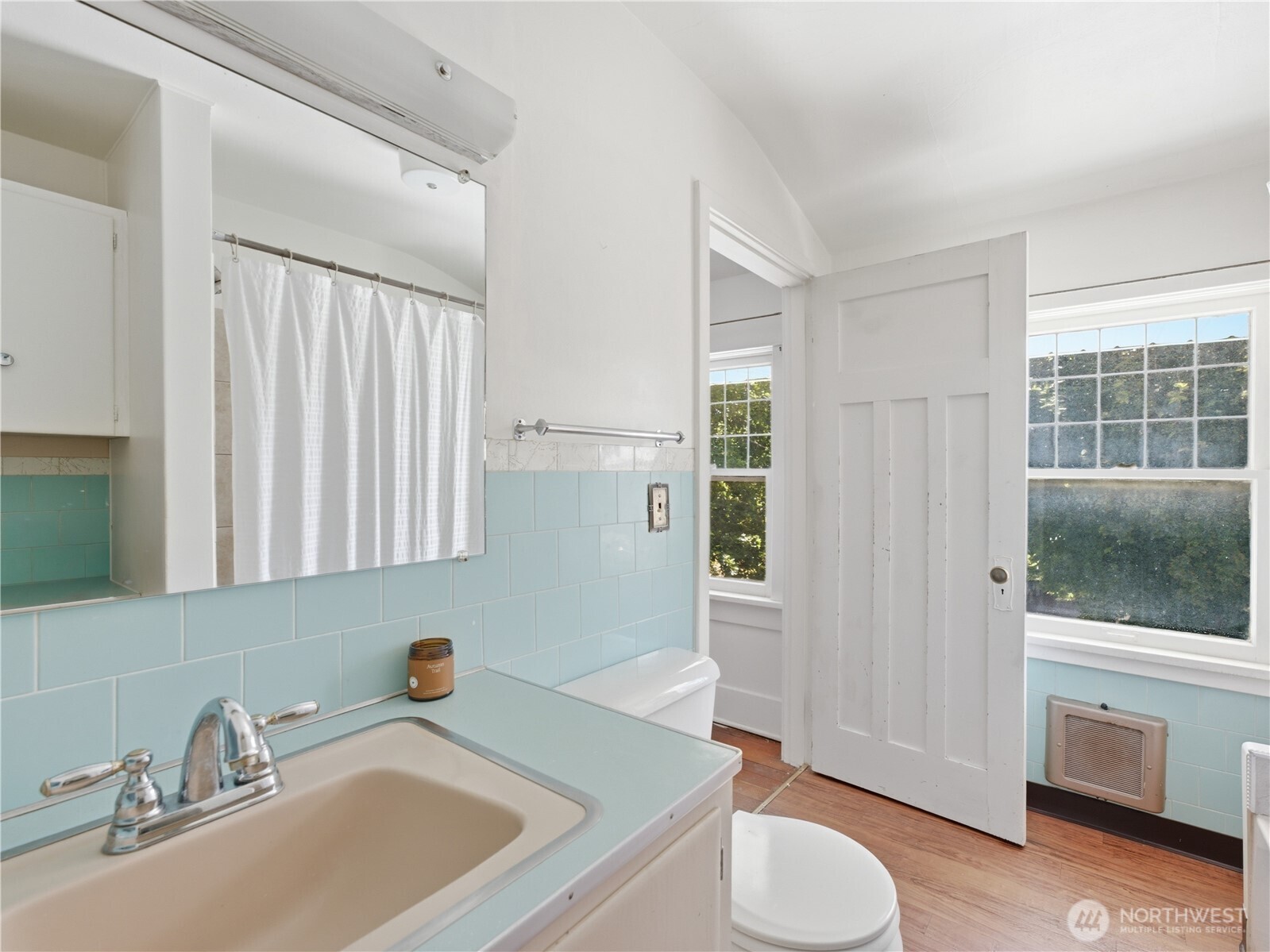 618 E Birch Street Property Photo 28
