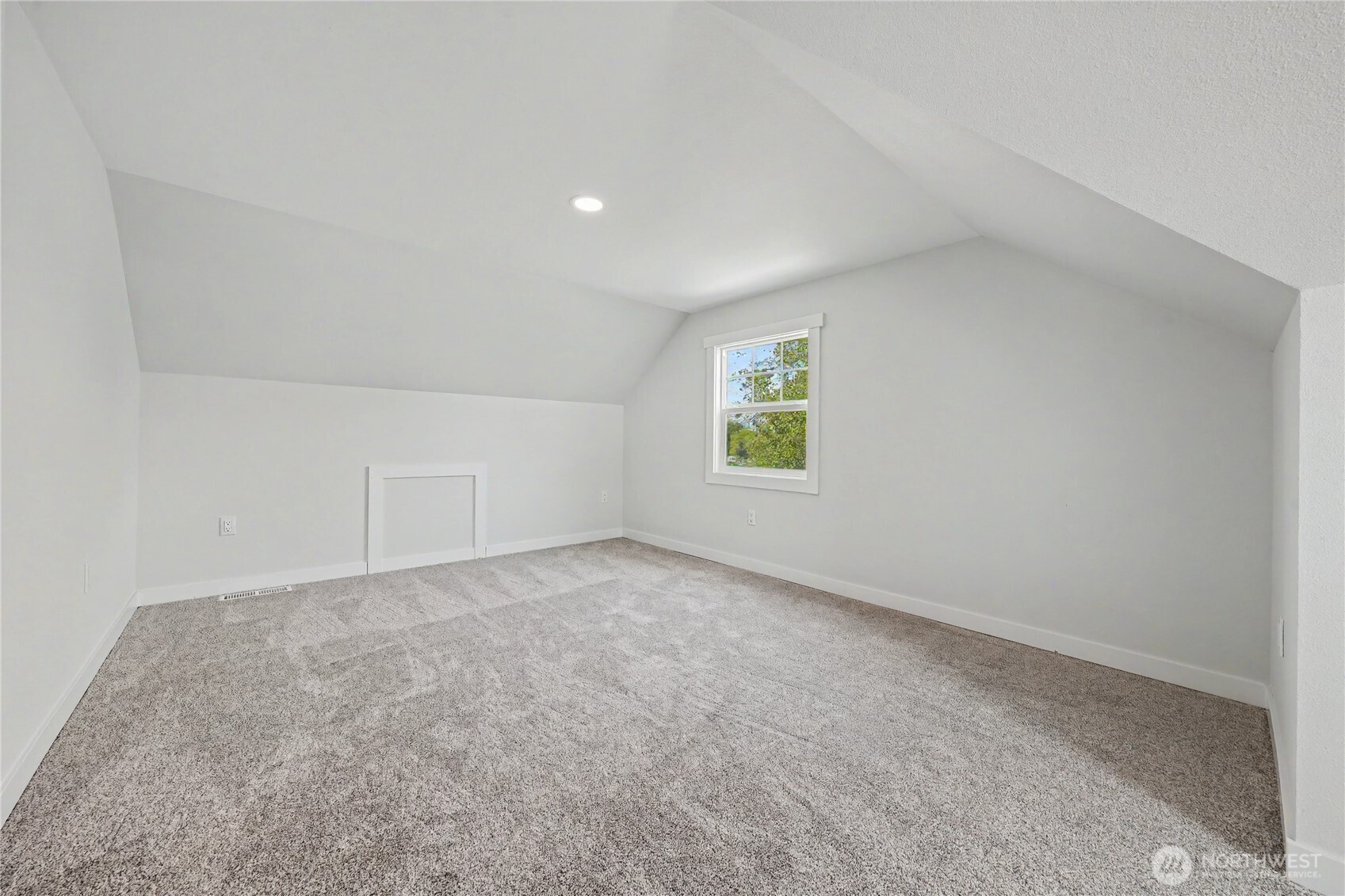 214 Riverside Drive Property Photo 19