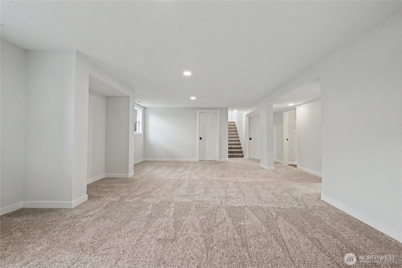 214 Riverside Drive Property Photo 26