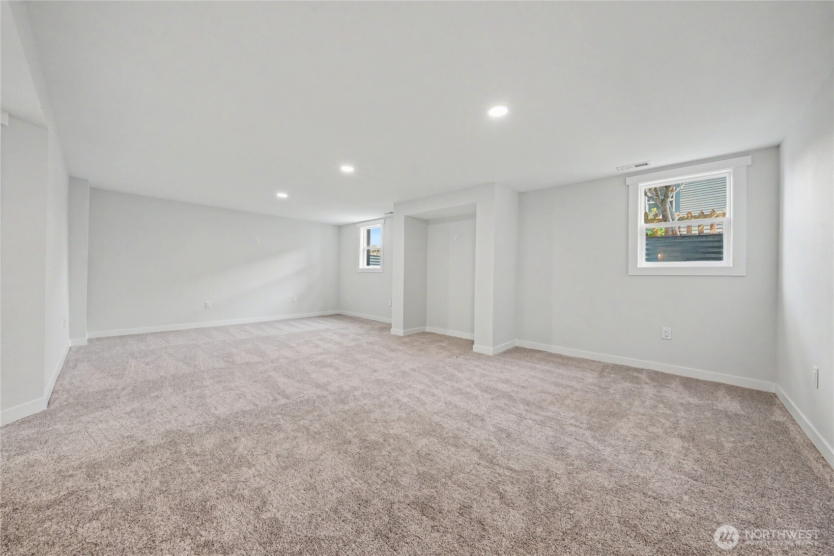 214 Riverside Drive Property Photo 27