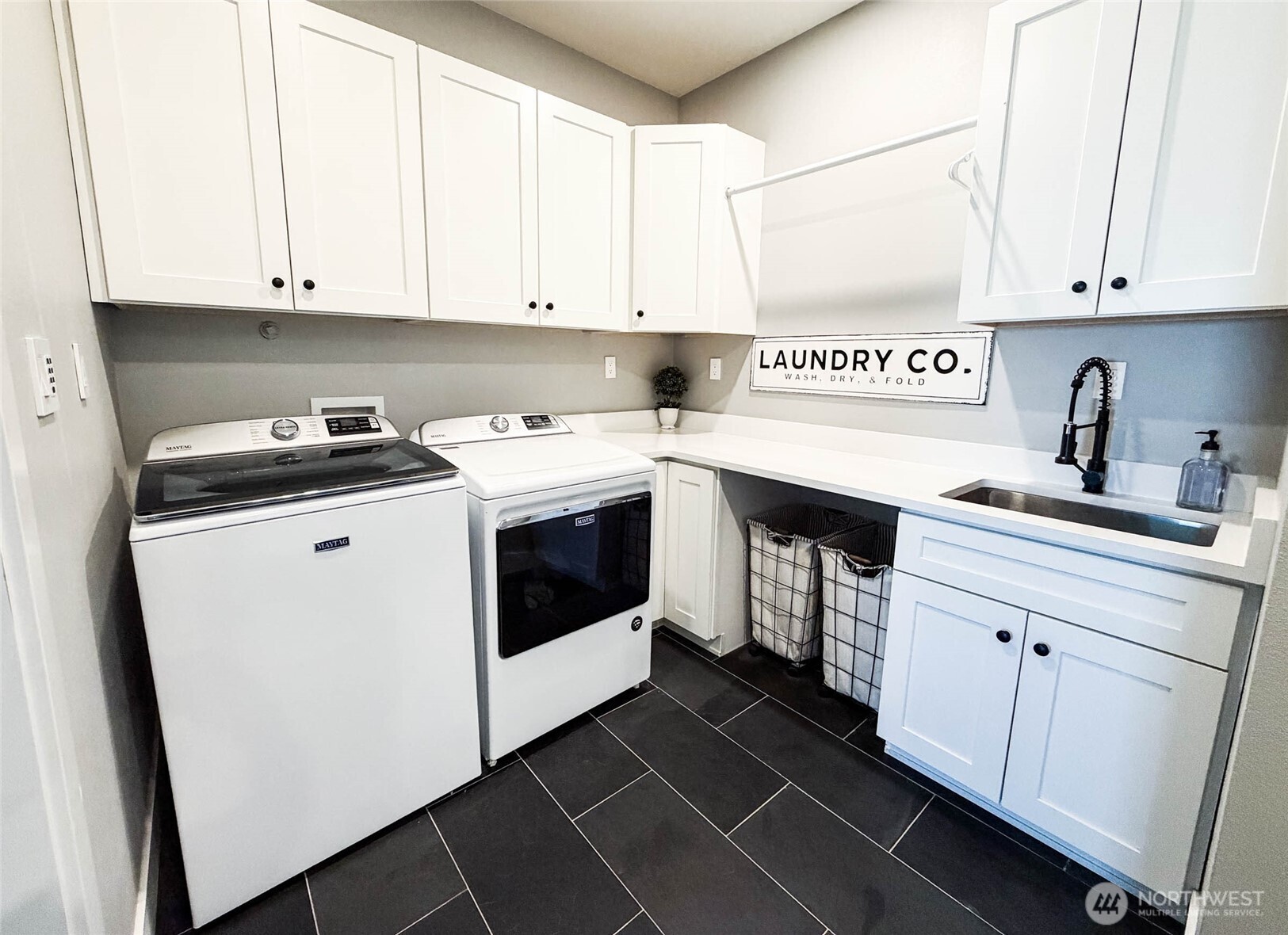 6857 Road D Property Photo 28