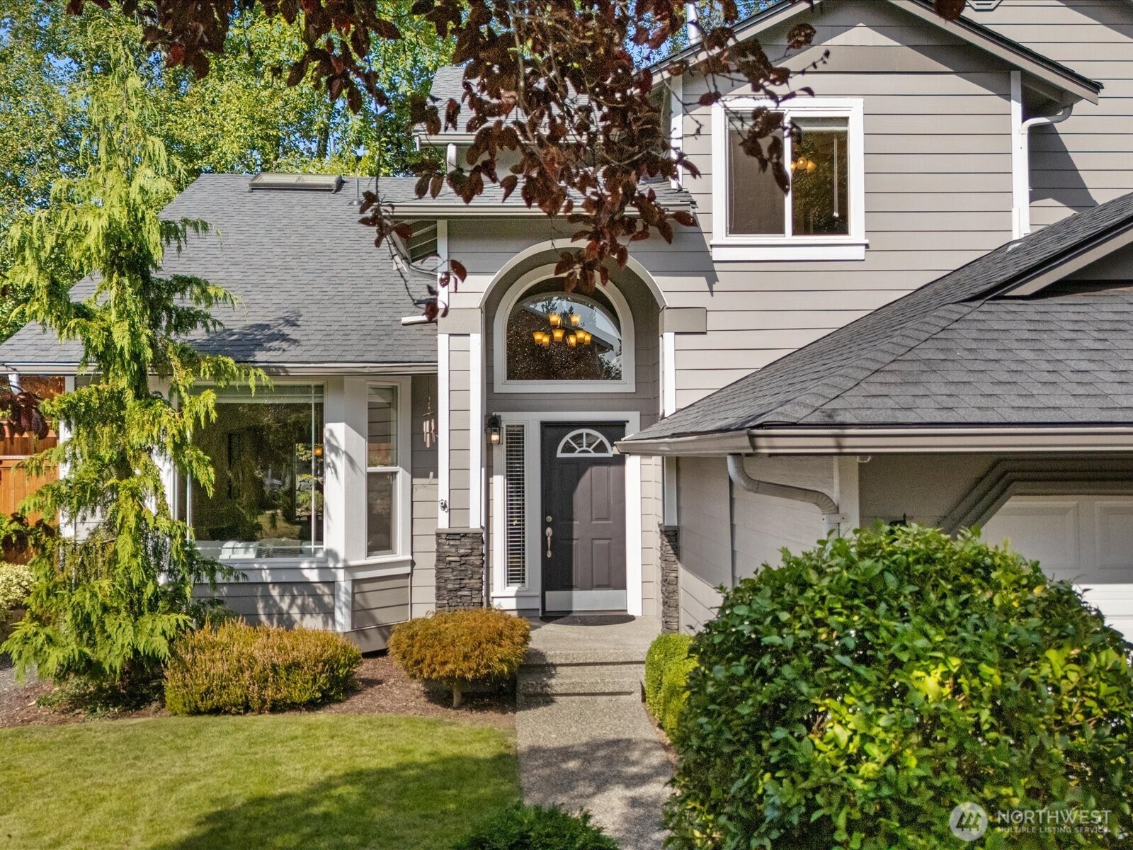 12421 30th Place Property Photo 3