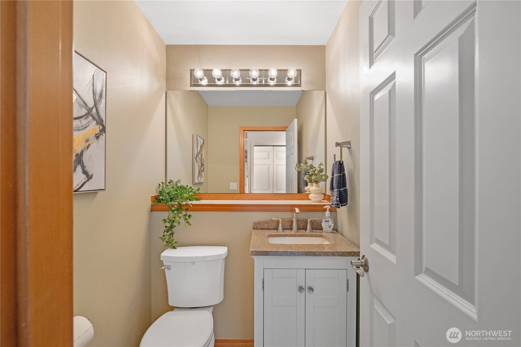 12421 30th Place Property Photo 19