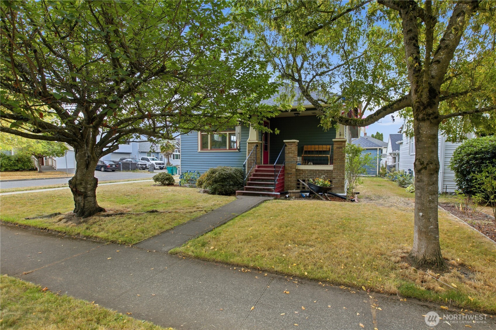 1081 Lafromboise Street Property Photo 2