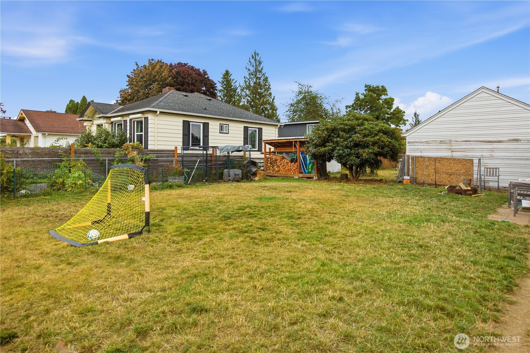 1081 Lafromboise Street Property Photo 20