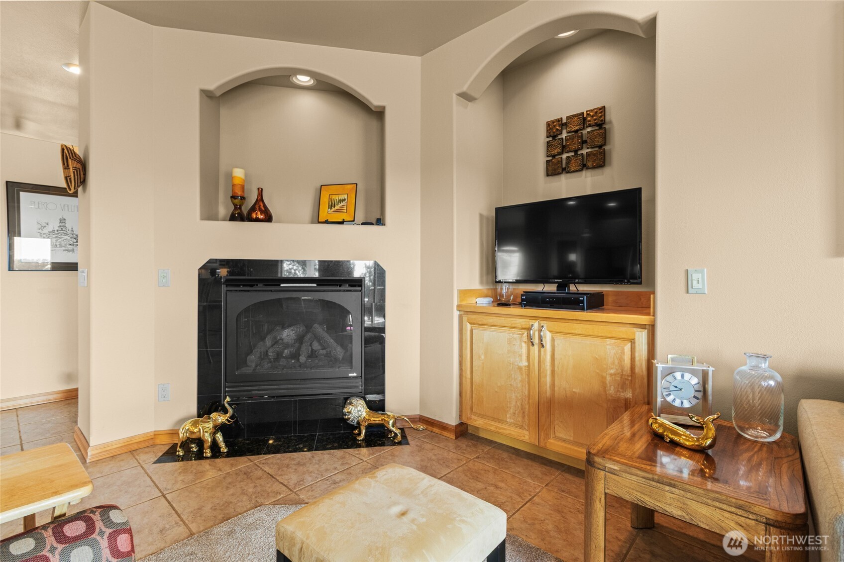 404 N Low Street Property Photo 14