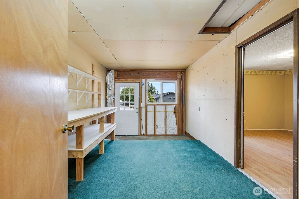 11 Finch Lane Property Photo 25